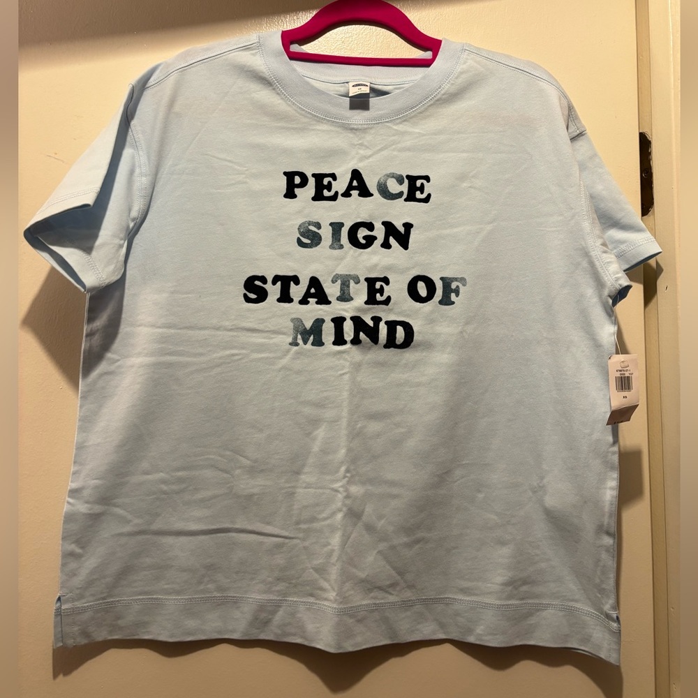 Old Navy T-Shirt